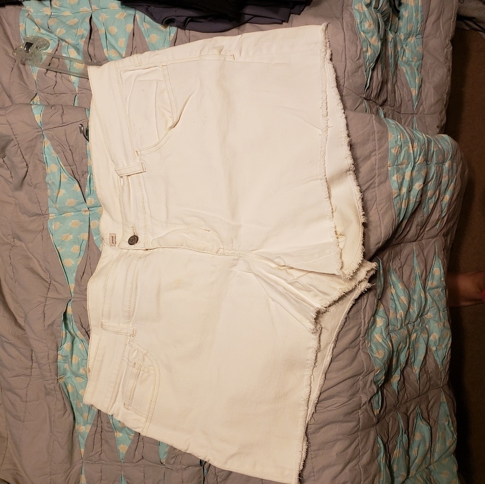 NWOT old navy shorts